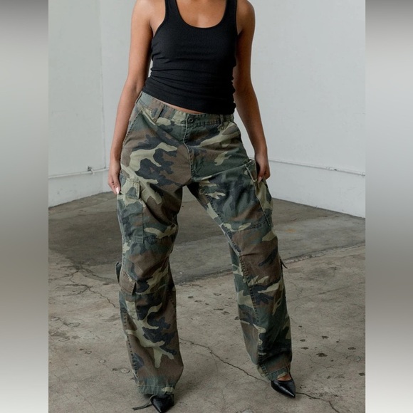 Local European Cargo pants - Picture 1 of 3